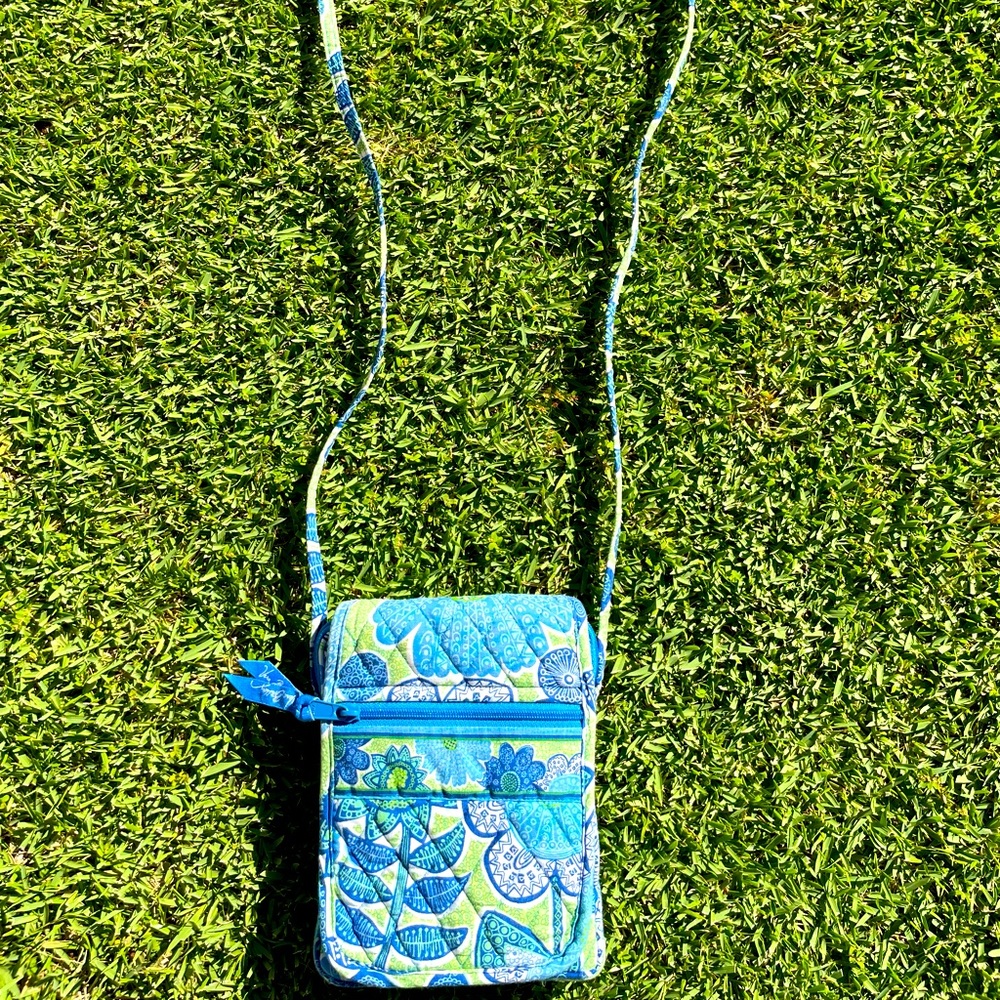 Vera Bradley mini hipster